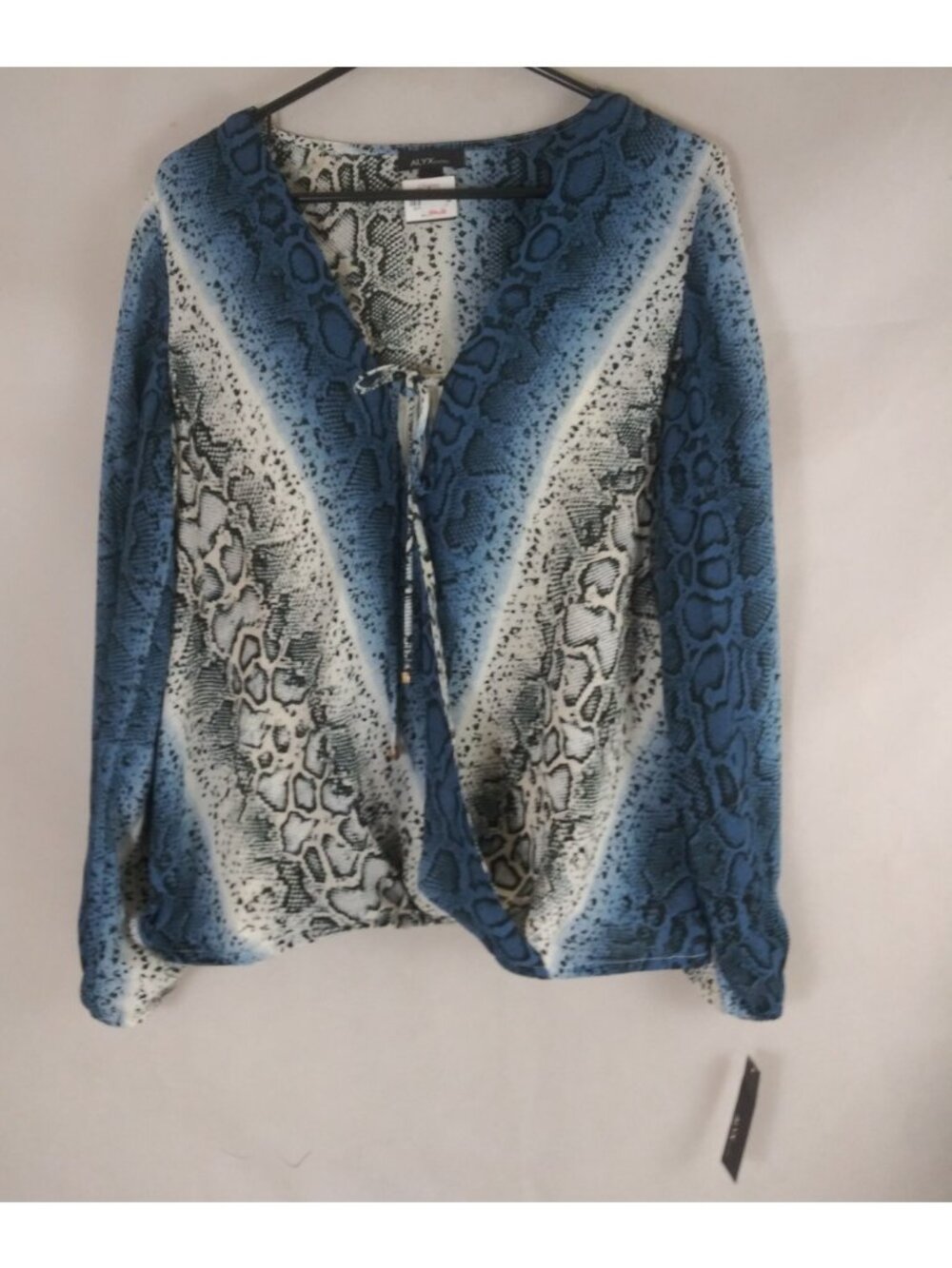 NWT Alyx Petite Blue Snakeskin Design With Cami Wrap Blouse Size PXL